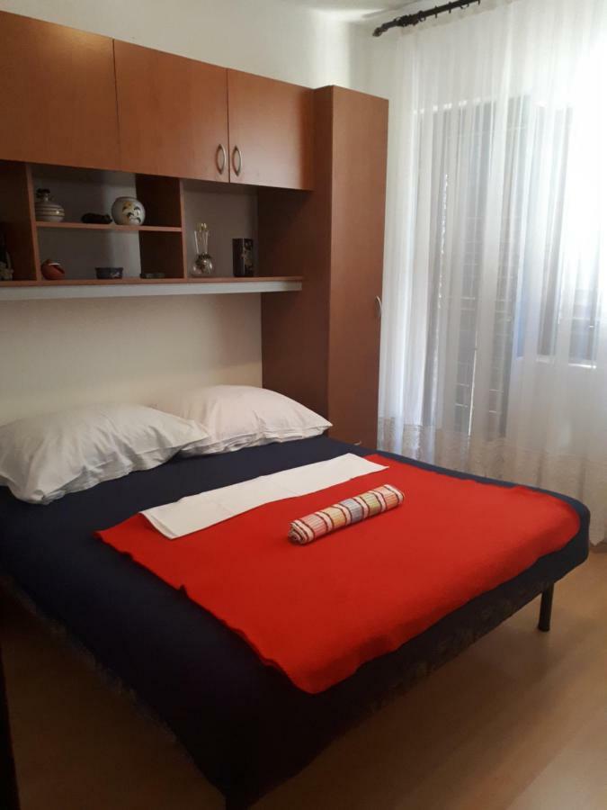 Luminaria Solis Vacation Home โรกอซนิซา ภายนอก รูปภาพ